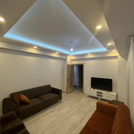 Royal Pera Apartment